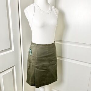 NWT Roots Golf Green A-Line Pleated Cargo Skort – Sporty & Chic, Size 6